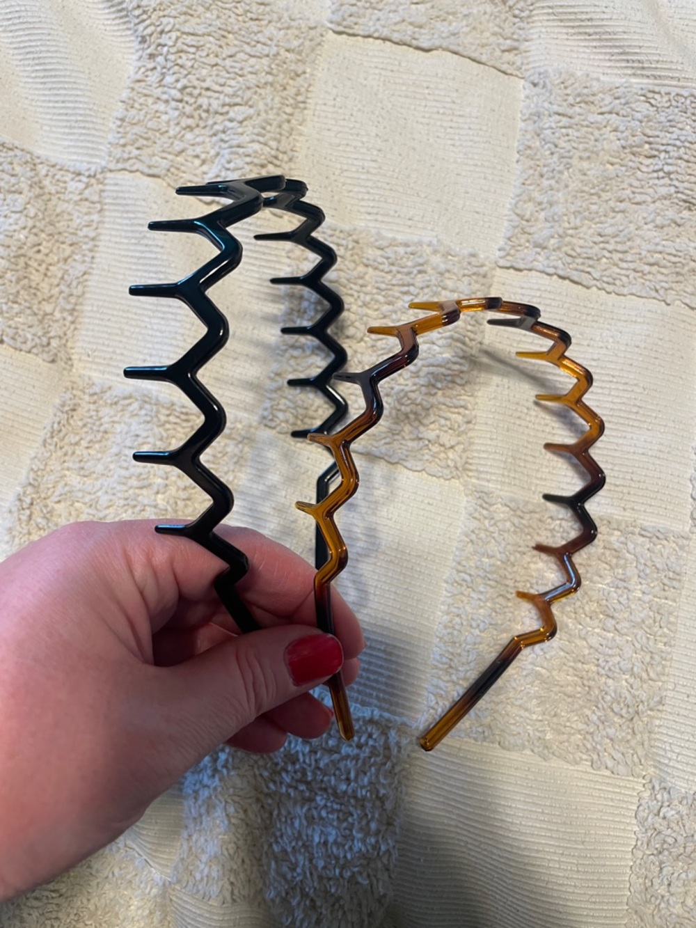 90s/00s Zigzag Plastic Headbands - Black & Tortoiseshell